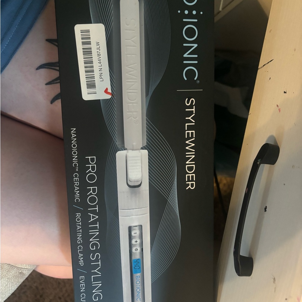 Stylewinder Pro Rotating Styling Iron - Silver